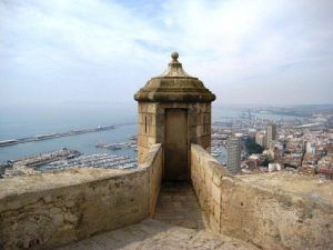 Castillo santa barbara We Free Tour